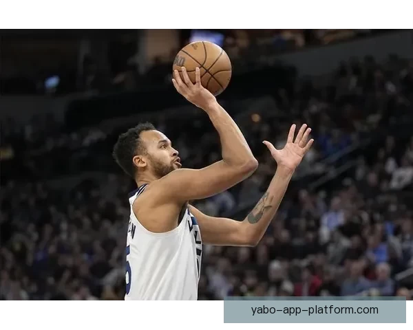 李凯尔：华子能力突出能融入球队想夺冠必须客场战胜强队